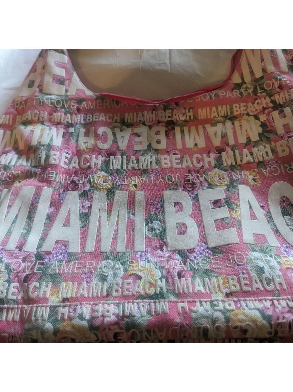 Robin Ruth- Miami Beach tote purse ( pink)